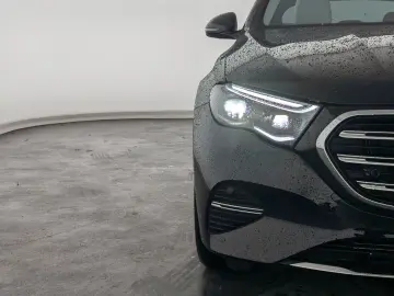 E 300 e Exclusive Premium 4Matic LEDER PANO NAVI