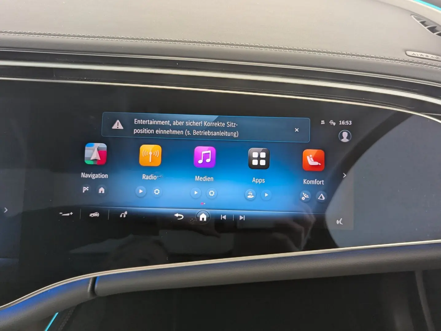 E 300 e Exclusive Premium 4Matic LEDER PANO NAVI