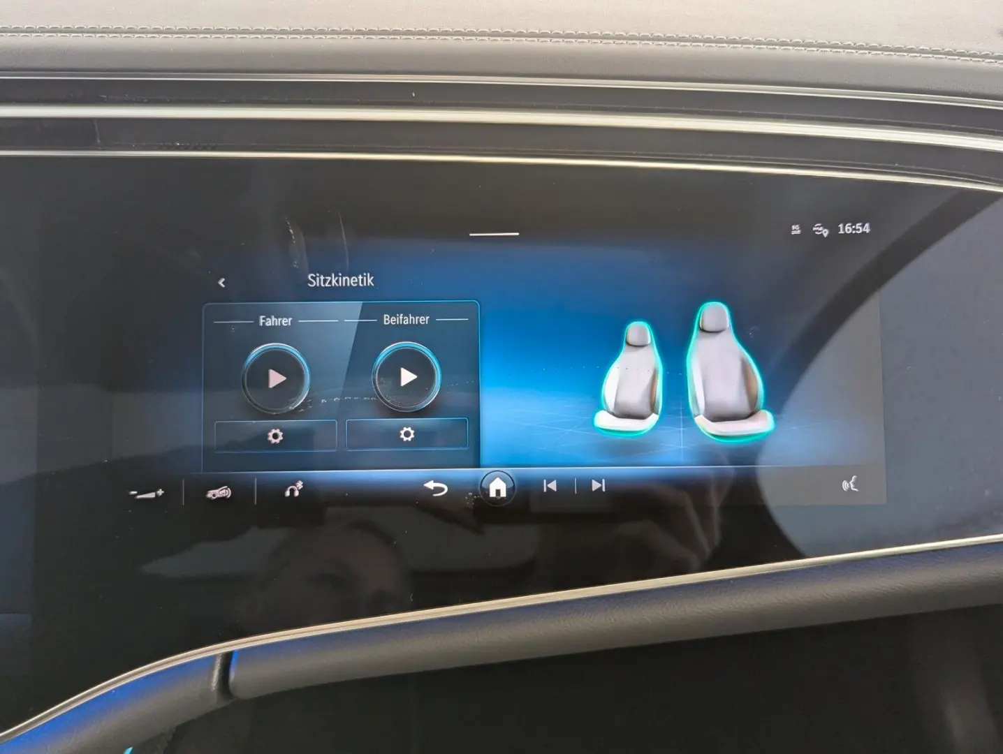 E 300 e Exclusive Premium 4Matic LEDER PANO NAVI