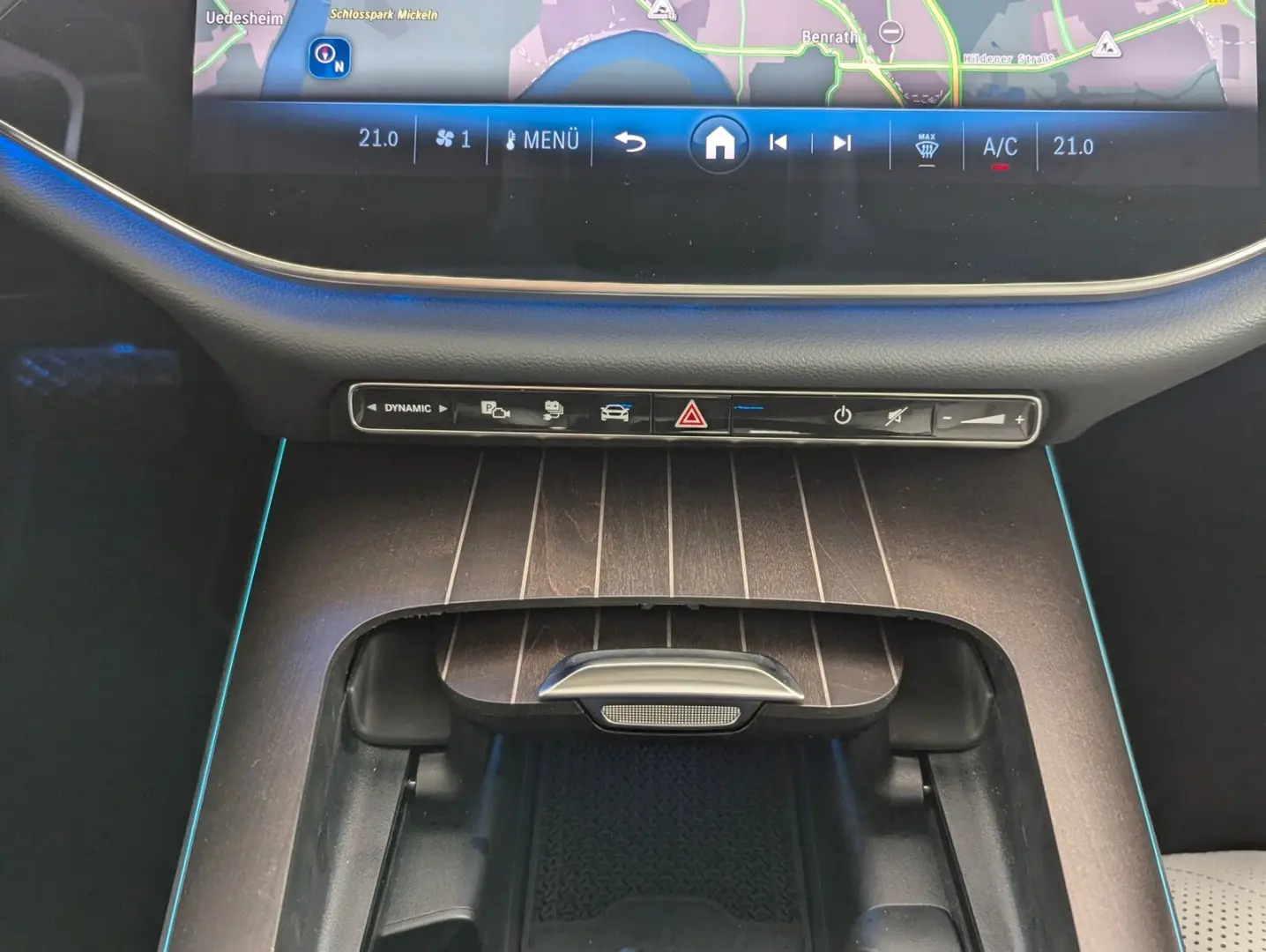 E 300 e Exclusive Premium 4Matic LEDER PANO NAVI