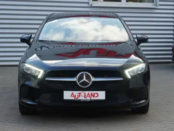 A250 e LED Navi ACC Kamera Digitales Cockpit DAB