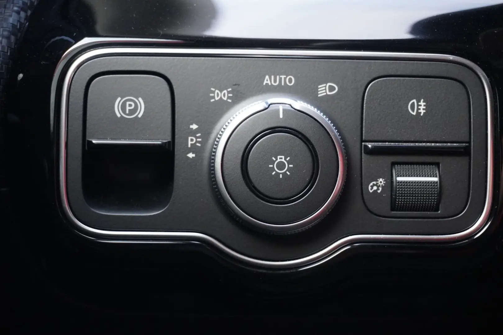 A250 e LED Navi ACC Kamera Digitales Cockpit DAB