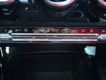 A250 e LED Navi ACC Kamera Digitales Cockpit DAB