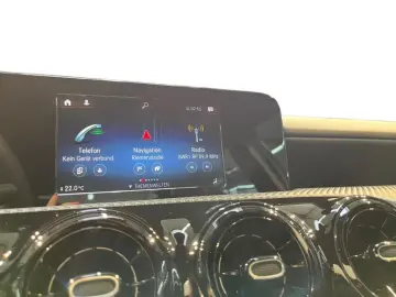 A 250 e  MBUX Navi AHK PDC SpurH AUT KlimaA SHZ
