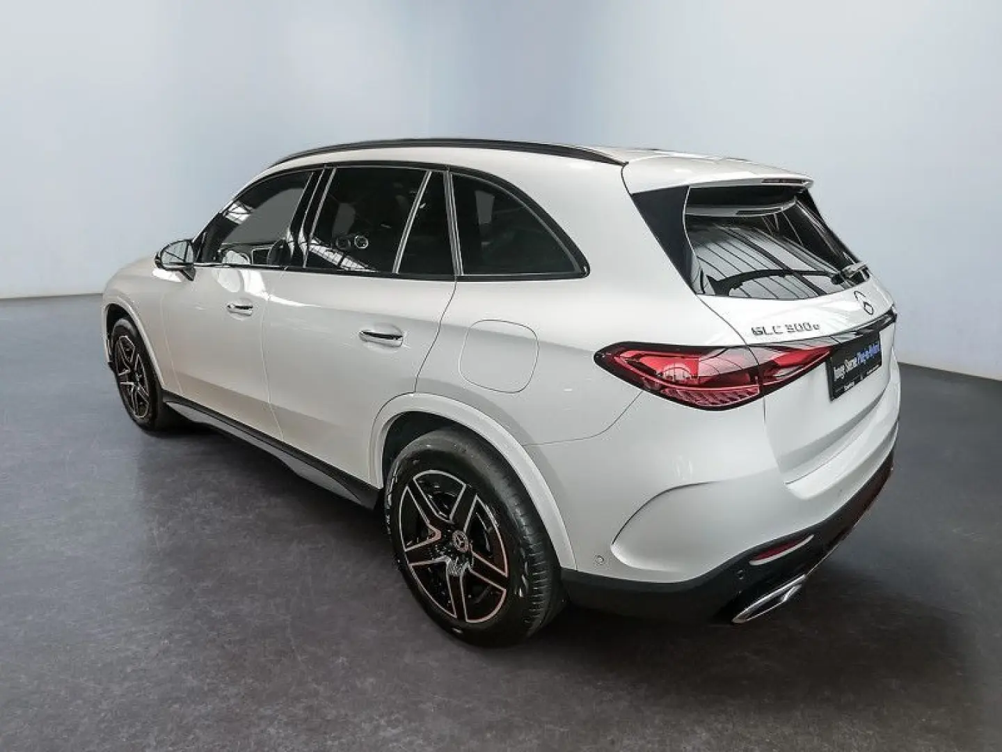 GLC 300 e 4M   BURM AMG NIGHT DISTR SPUR PANO