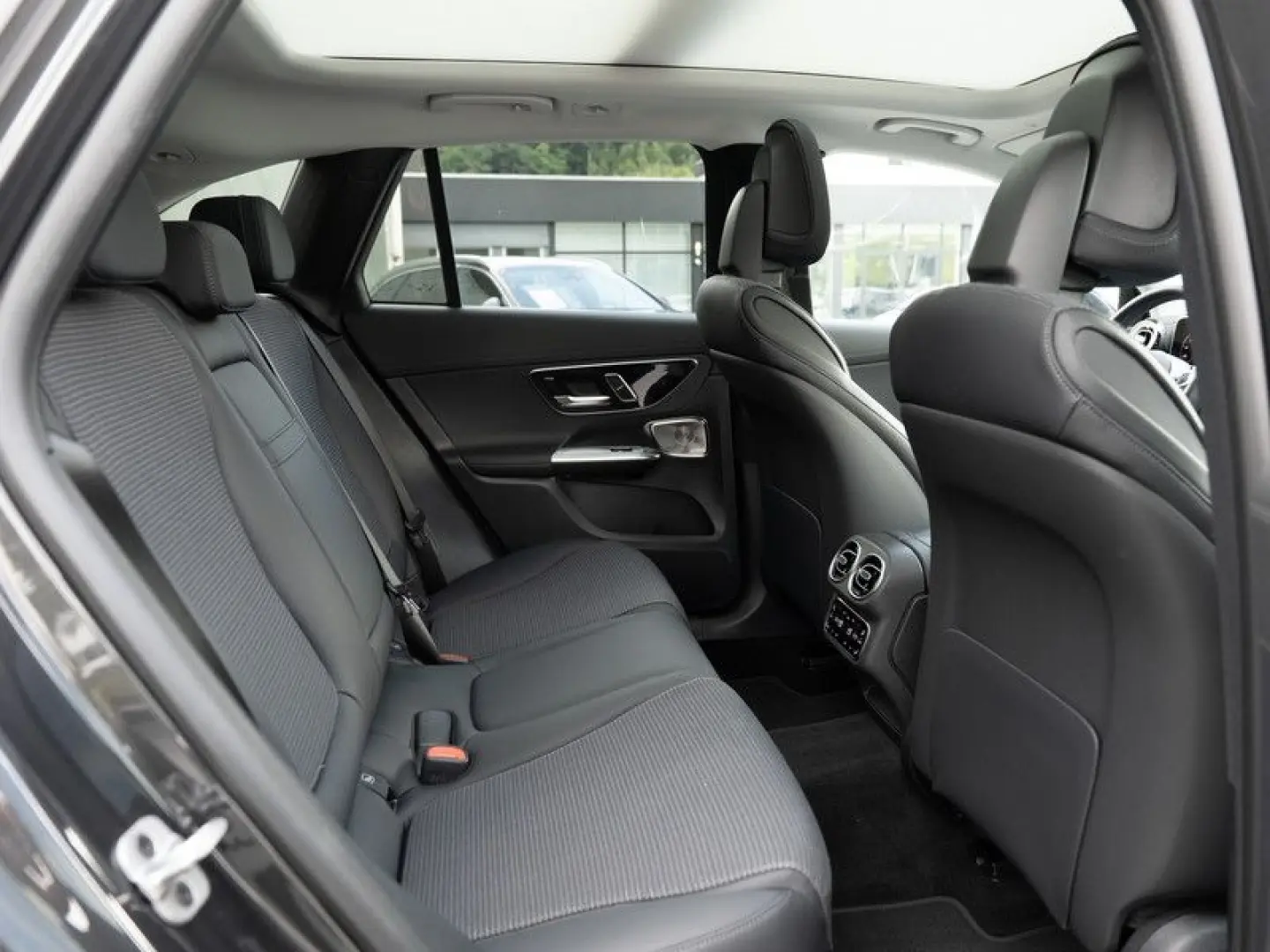 GLC 300 e 4M Avantgarde DIGITAL 360 Pano HUD 18'