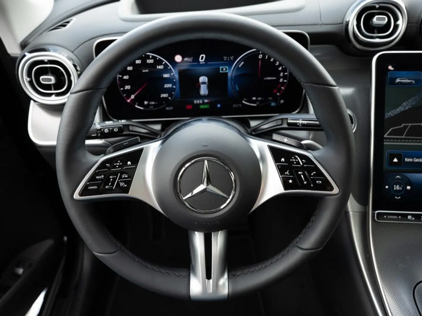 GLC 300 e 4M Avantgarde DIGITAL 360 Pano HUD 18'