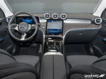 GLC 300 e 4M Avantgarde LED Pano Kamera Ambiente