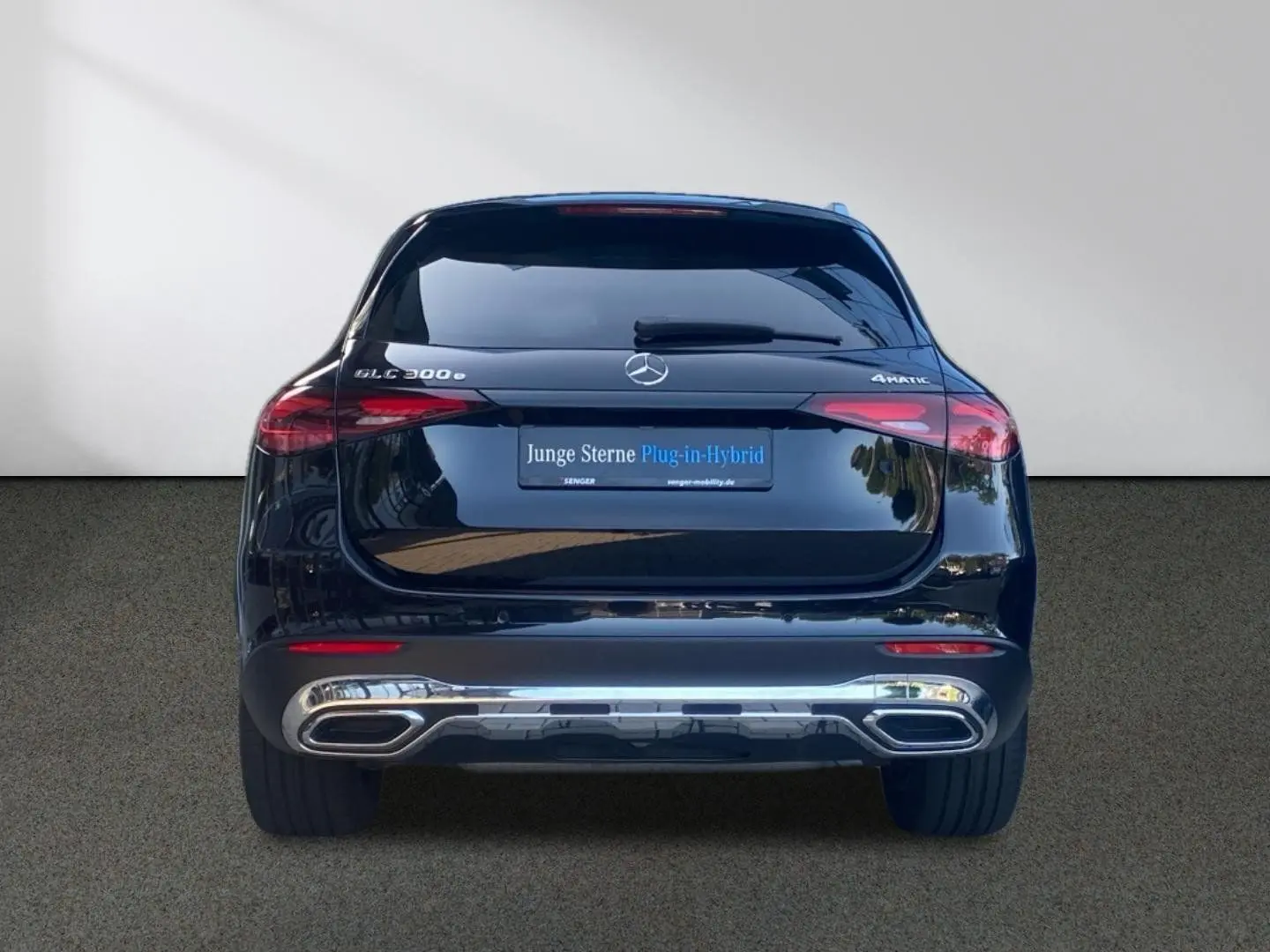 GLC 300 e 4M Avantgarde Panorama Kamera AHK LED