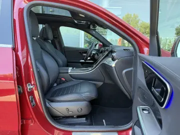 GLC 300 d AMG PANORAMA 4-MATIC NAVI MBUX 1.HAND