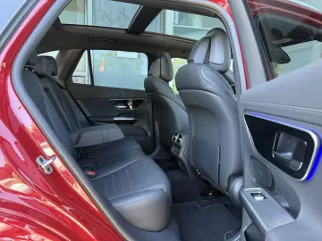 GLC 300 d AMG PANORAMA 4-MATIC NAVI MBUX 1.HAND