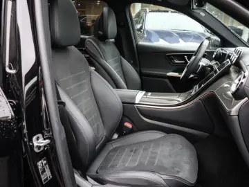 GLC 300 4M AMG-Sport Pano AHK Distr Winter Memo