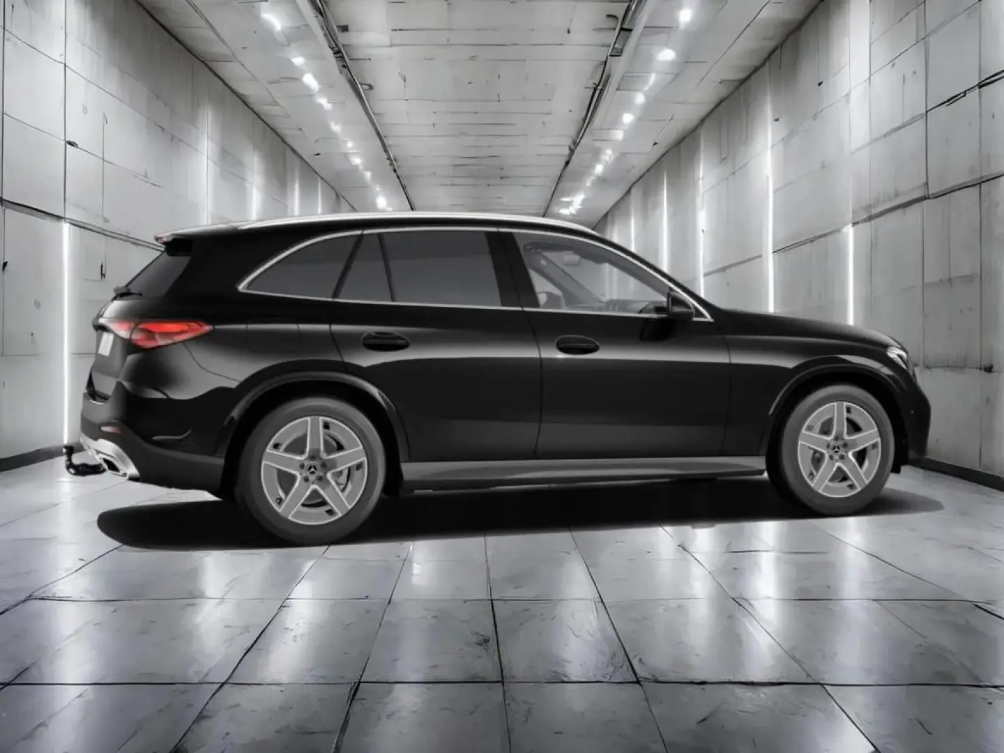 GLC 300 4M AMG-ADV.PLUS AHK PANO MEM. LNKR.HZG.