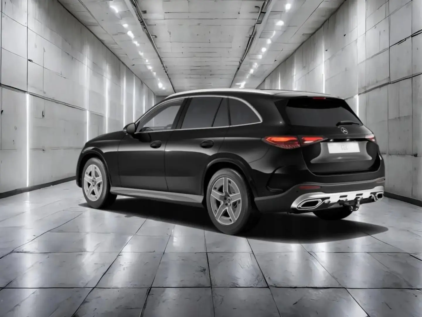 GLC 300 4M AMG-ADV.PLUS AHK PANO MEM. LNKR.HZG.