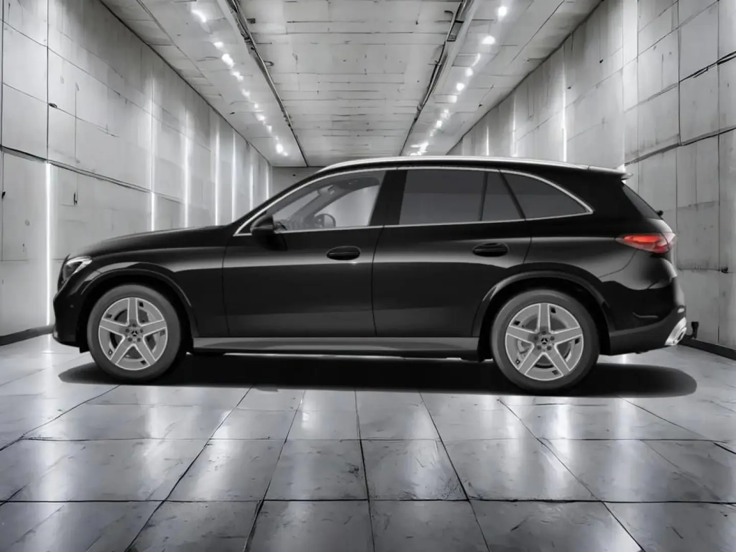 GLC 300 4M AMG-ADV.PLUS AHK PANO MEM. LNKR.HZG.