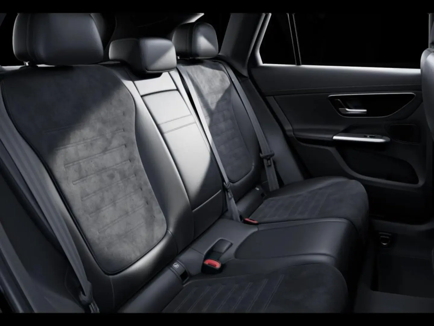 GLC 300 4M AMG-ADV.PLUS AHK PANO MEM. LNKR.HZG.