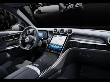 GLC 300 4M AMG-ADV.PLUS AHK PANO MEM. LNKR.HZG.