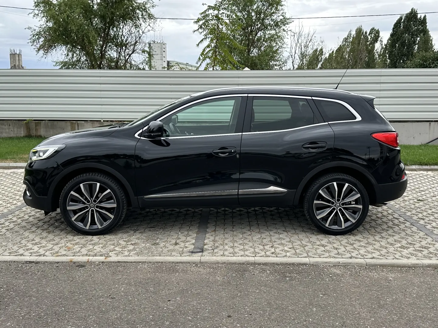 Renault Kadjar / 1.5 diesel 110 cai / navigatie / 150.000 km