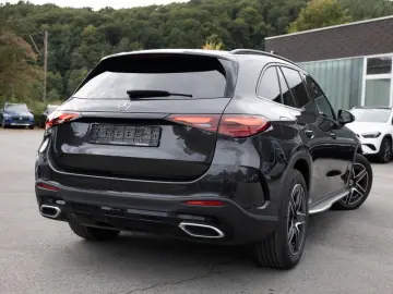 GLC 300 e 4M AMG-Sport LED Cam Pano Sound 20'