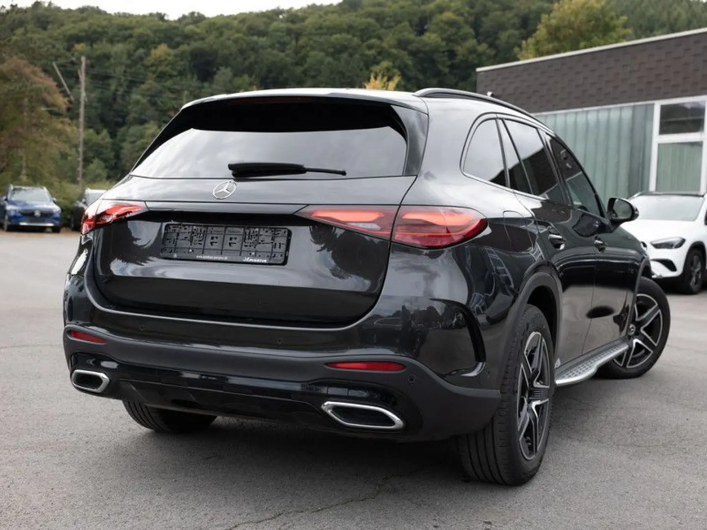 GLC 300 e 4M AMG-Sport LED Cam Pano Sound 20'