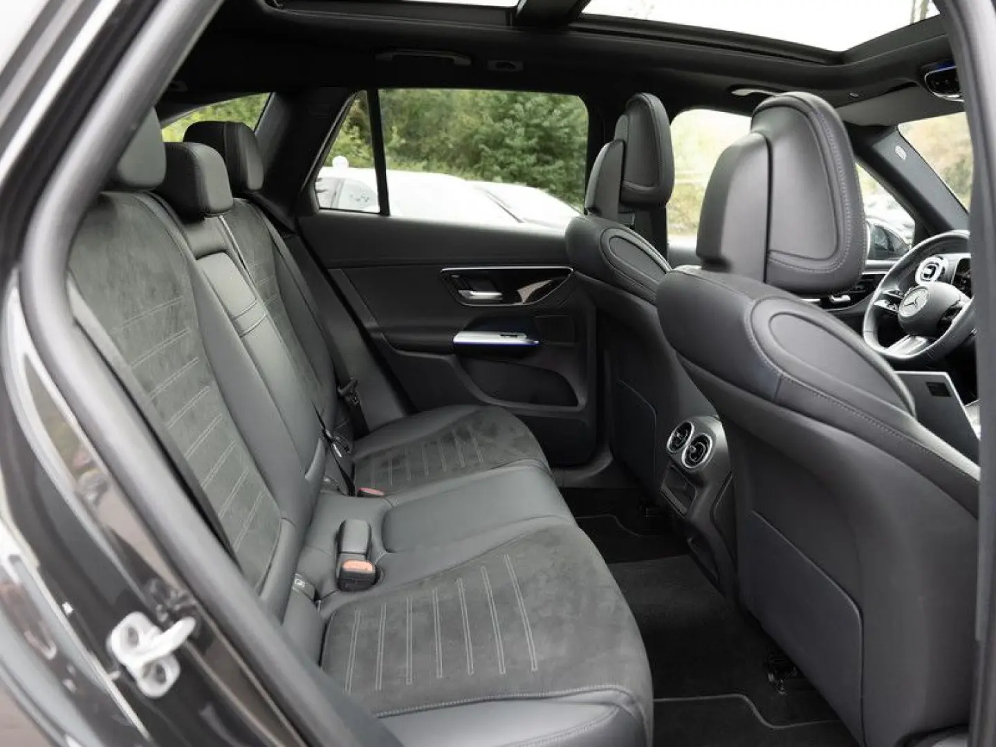 GLC 300 e 4M AMG-Sport LED Cam Pano Sound 20'