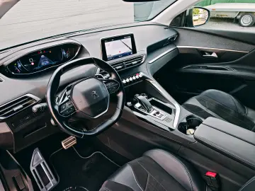Peugeot 3008 1.2 PureTech CrossWay