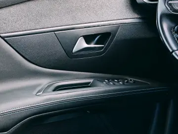 Peugeot 3008 1.2 PureTech CrossWay