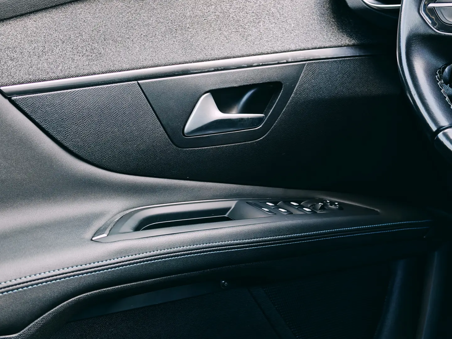 Peugeot 3008 1.2 PureTech CrossWay