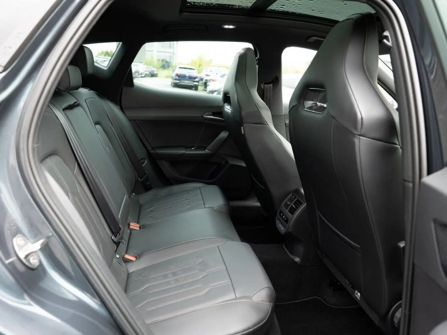 Formentor 2.0 TSI VZ 4Drive NAV PANO LEDER BEATS