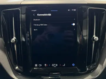 XC60 T6 Plus Dark Recharge AWD