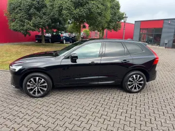 XC60 Plus Dark AWD