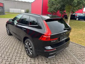 XC60 Plus Dark AWD
