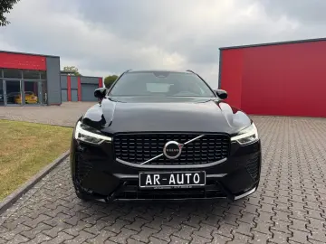 XC60 Plus Dark AWD