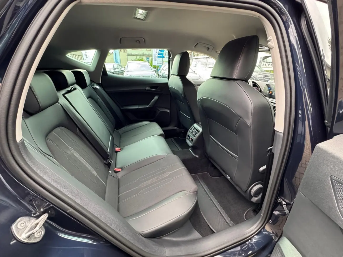 Formentor 2.0 TSI 140kW 4Drive DSG APP  ACC  NAV