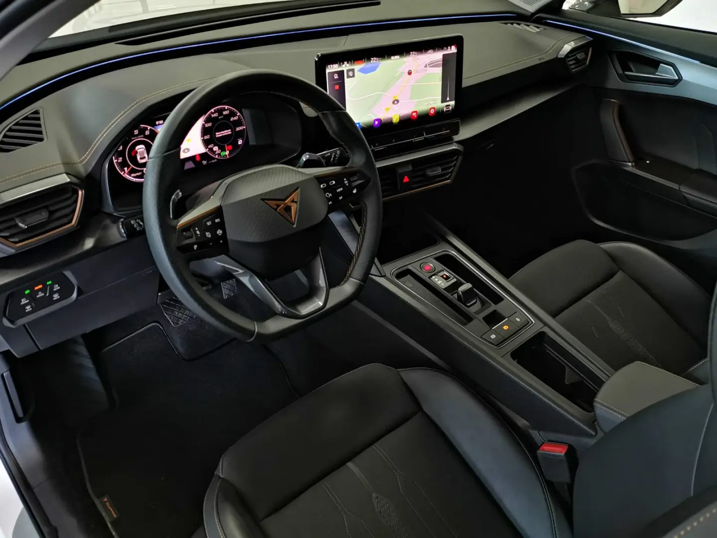 Formentor 4Drive DSG R.Kam Ambiente-Bel CarPlay