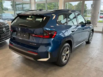 X1 xDrive25e