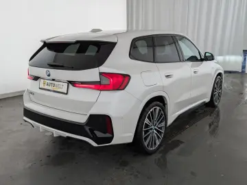 iX1 xDrive30 xDrive M Sport