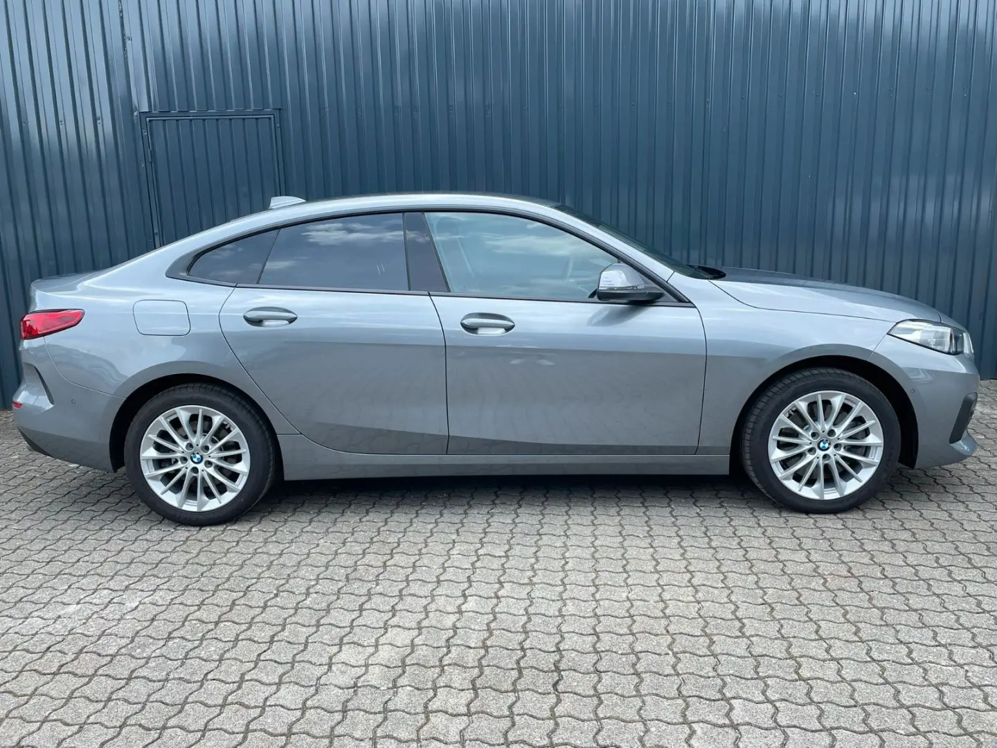 220D xDrive