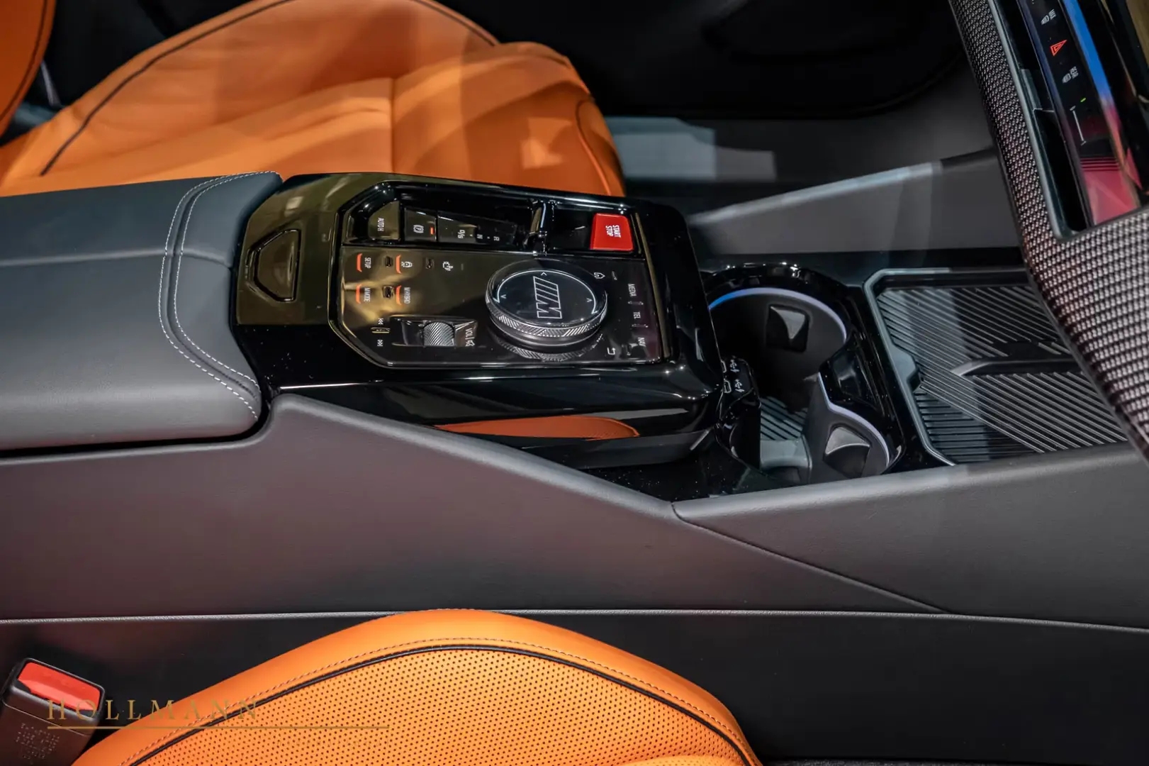 BMW M5 + Bowers & Wilkins + Carbon Ceramic Brake