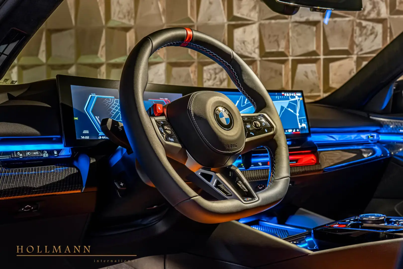 BMW M5 + Bowers & Wilkins + Carbon Ceramic Brake
