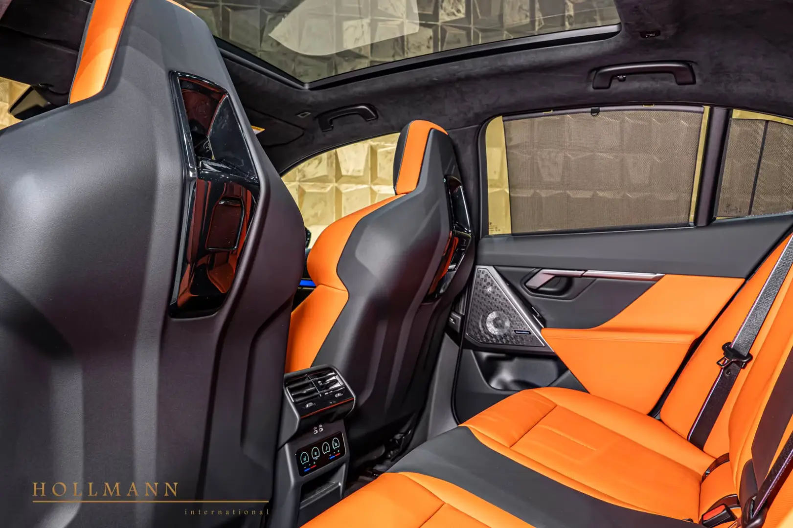 BMW M5 + Bowers & Wilkins + Carbon Ceramic Brake
