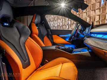 BMW M5 + Bowers & Wilkins + Carbon Ceramic Brake