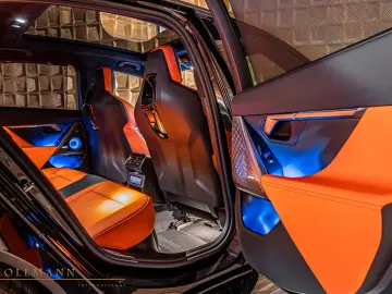 BMW M5 + Bowers & Wilkins + Carbon Ceramic Brake
