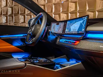 BMW M5 + Bowers & Wilkins + Carbon Ceramic Brake