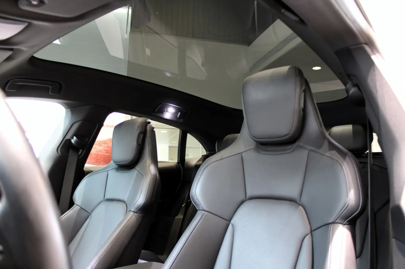 Porsche Taycan 4 Cross Turismo