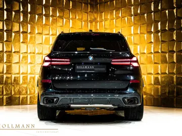 BMW X5 xDrive 40d + M SPORT PACKAGE PRO+ PANORAMA