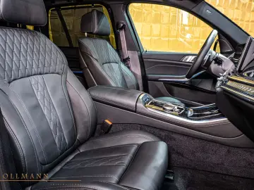 BMW X5 xDrive 40d + M SPORT PACKAGE PRO+ PANORAMA