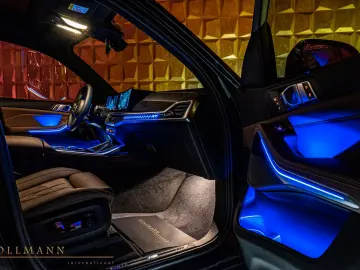 BMW X7 xDrive 40d +MSPORT PRO + SKY LOUNGE + HARMAN