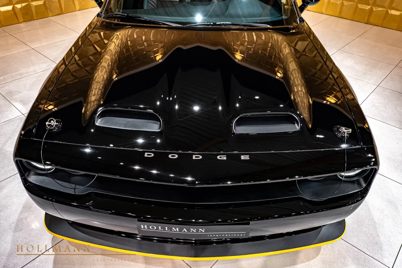 Dodge SRT Hellcat Redeye Black Ghost + 1 of 300 +