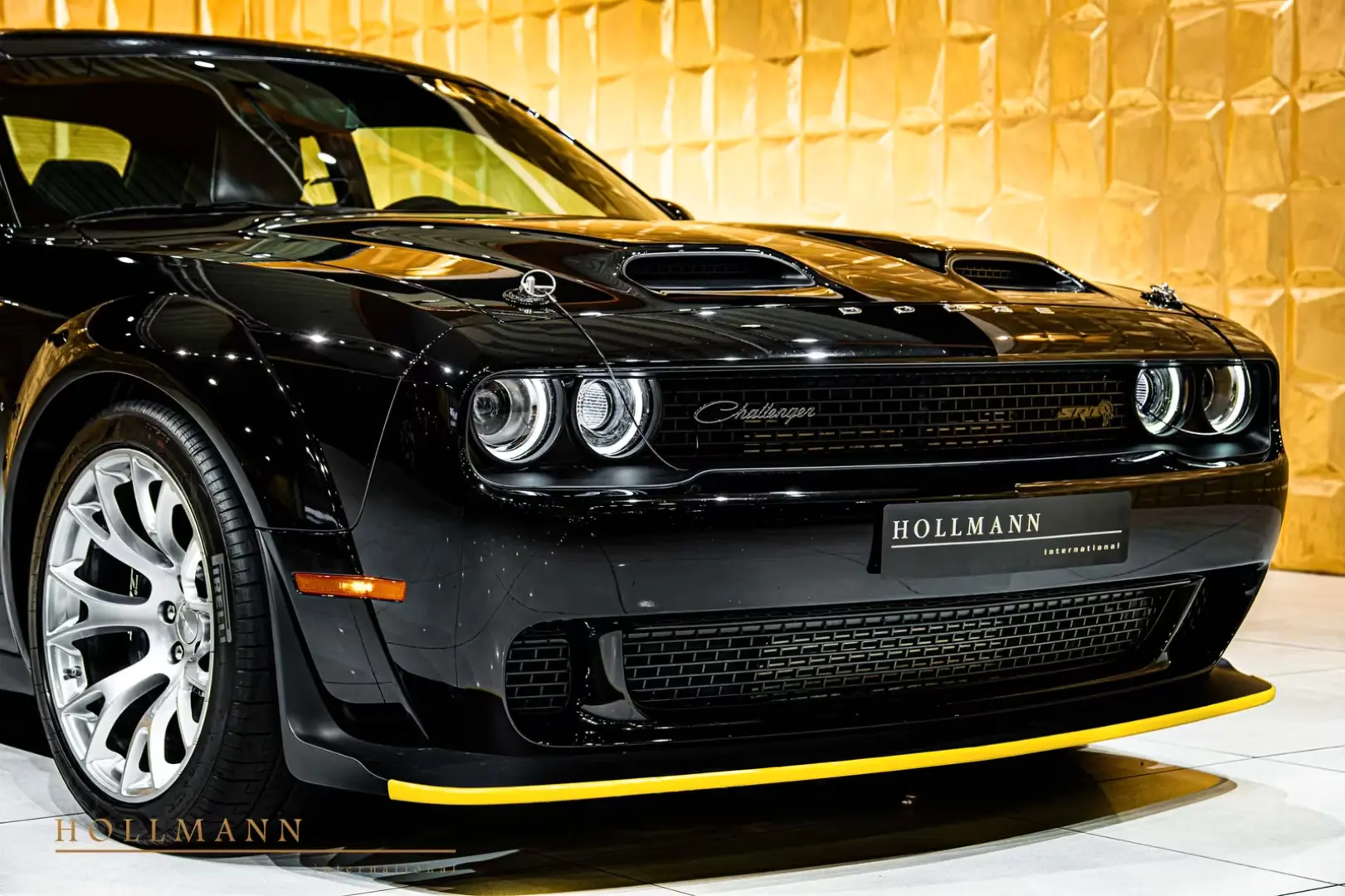 Dodge SRT Hellcat Redeye Black Ghost + 1 of 300 +
